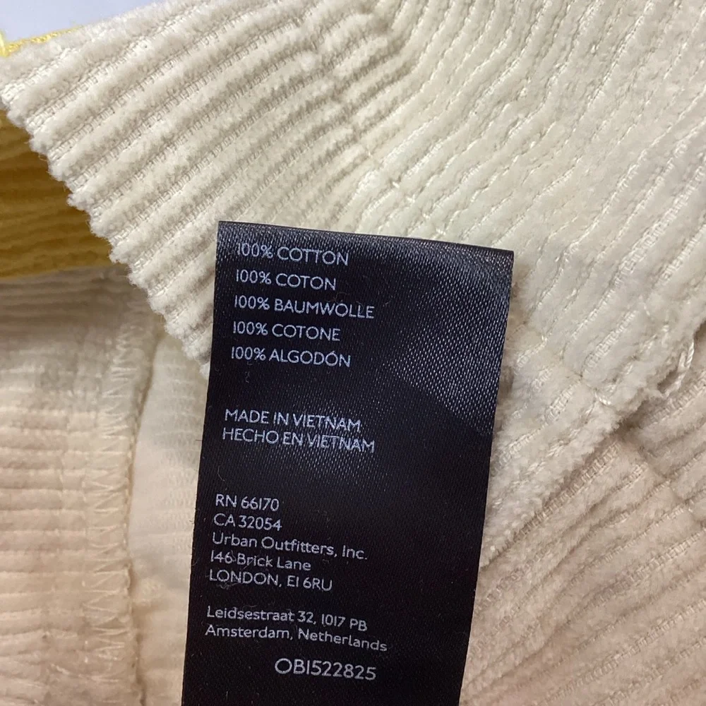 Urban Outfitters Color Block Corduroy Retro Shorts in Yellow Size 27 NEW!